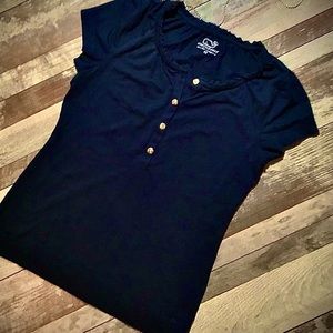 Vineyard vines ruffled button up cotton shirt